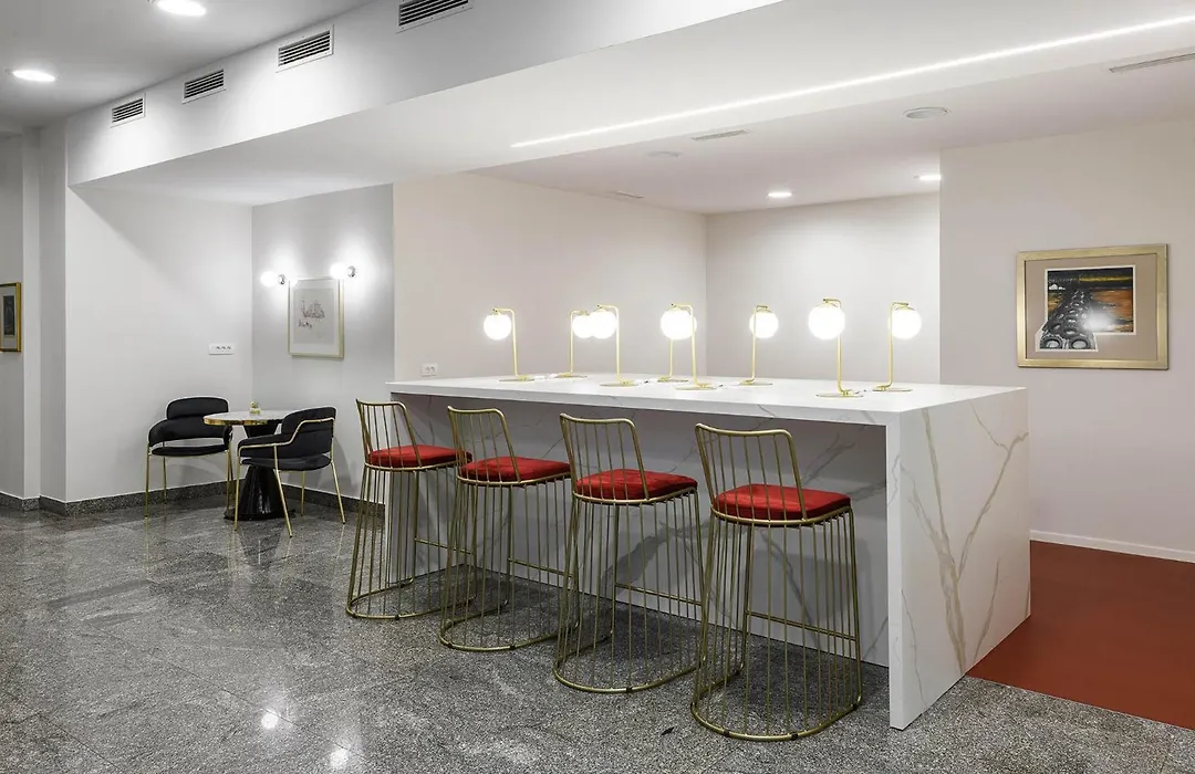 Eurostars Uhotel-1