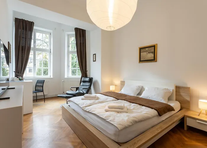 Urban Rooms--Free Parking-- Lubiana